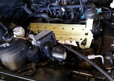 6kylinro BMW M3meta apo kapsimo flatzas sto montarisma dielise tis bides ston kormo-perastikan emfiteymata - 2