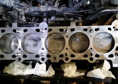 6kylinro BMW M3meta apo kapsimo flatzas sto montarisma dielise tis bides ston kormo-perastikan emfiteymata-3